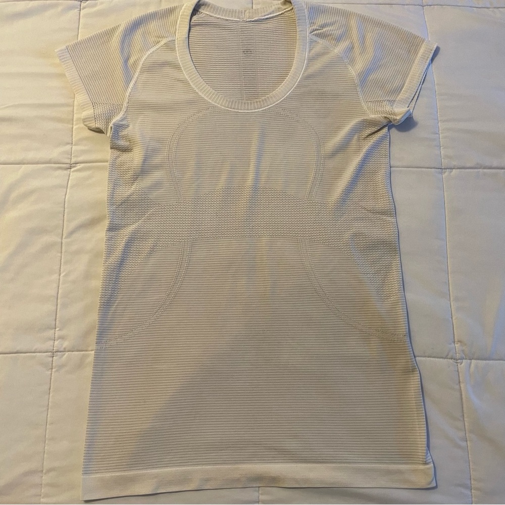 Lululemon Swift Tech Tee
